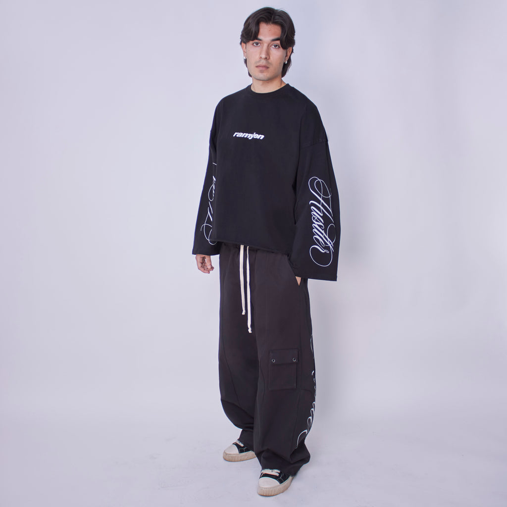 Longsleeve Script Black